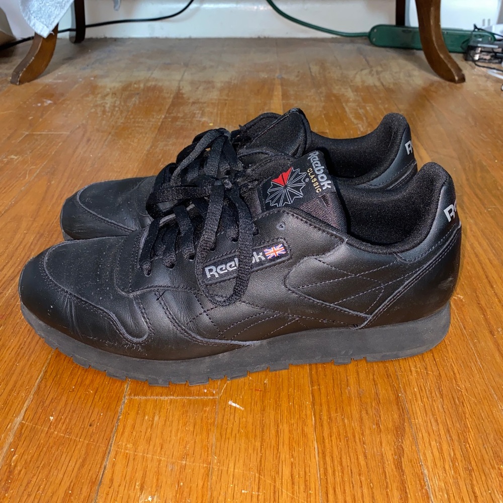 Reebok Classic Black Leather Sneakers